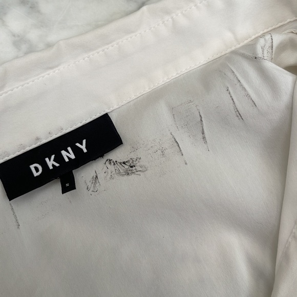 Woman’s Dkny white long sleeve shirt - Picture 8 of 10
